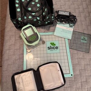Making Memories Slice Digital Cutting Machine Set